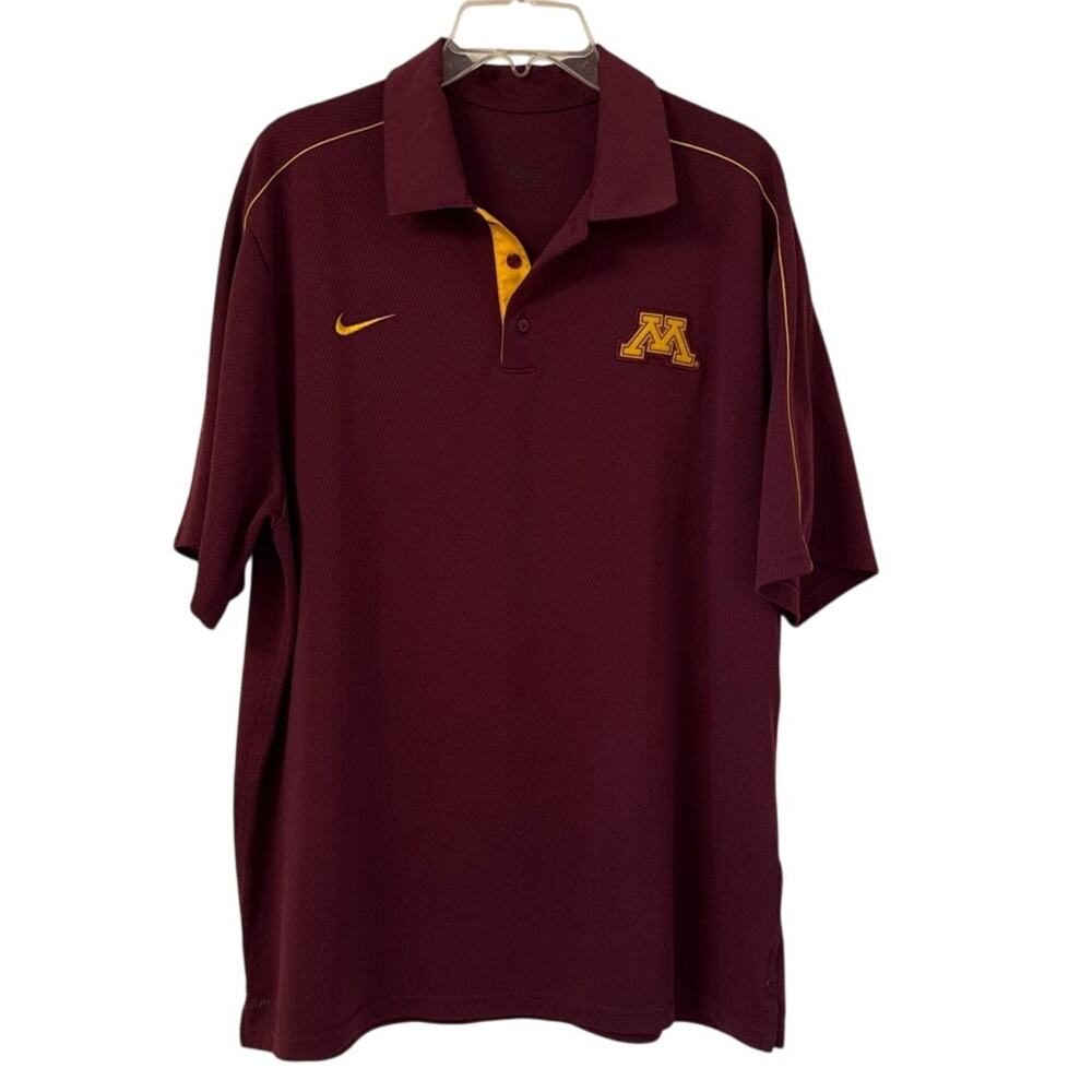Nike Minnesota Golden Gophers Large Polo Shirt "M" Patch Embroidered Swoosh